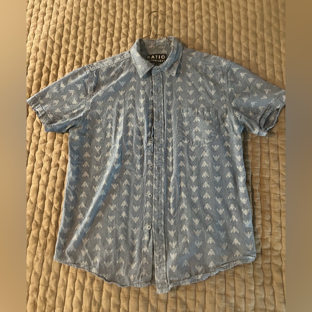 Blue and White Casual Button Down Shirt with Hops Pattern - Ratio Beerworks